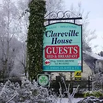 Alojamento de Acomodação e Pequeno-almoço Clareville House 4*
