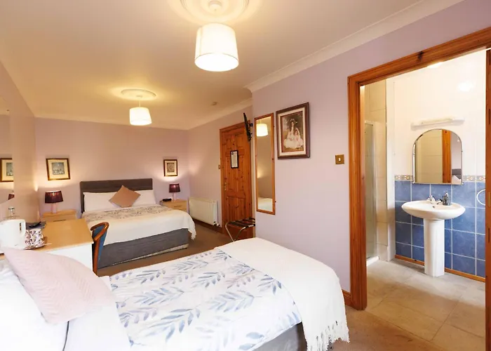 Bed & Breakfast Clareville House 4*